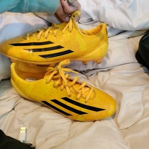 Rare F10 Yellow Adidas Men's Cleats size 81/2